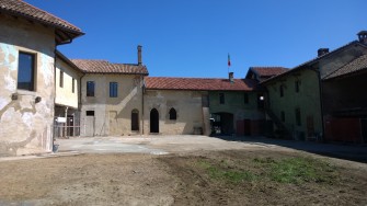 RESTAURI, NUOVO LOOK ALLA LINTERNO