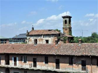 MACCONAGO, LA CHIESA:  IMMAGINI DELLA ROVINA